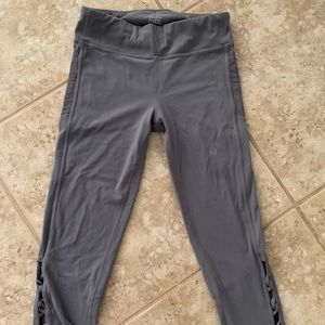 dark grey girls athleta leggings